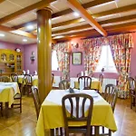 Hostel Fimar Ubiarco